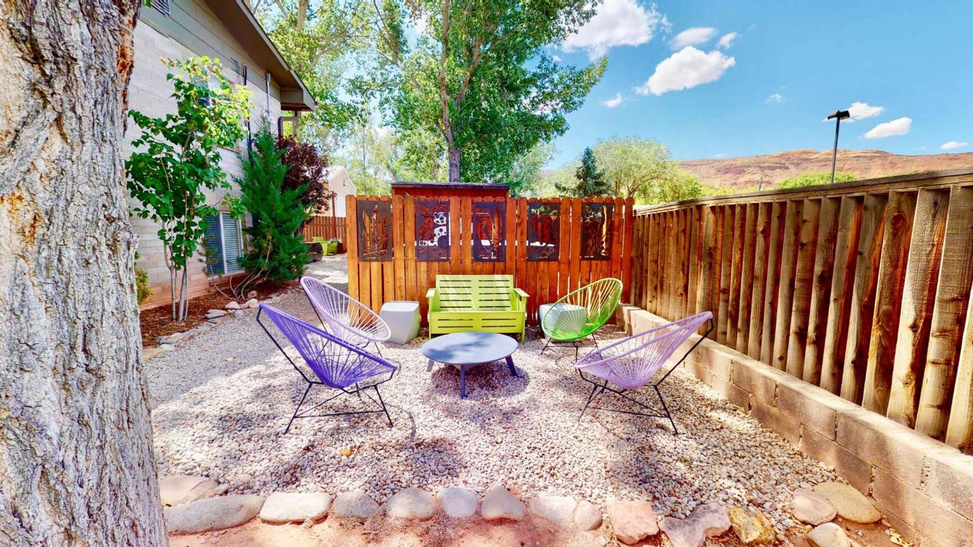 Downtown Cozy Home Base - Purple Sage 2 Moab Bagian luar foto