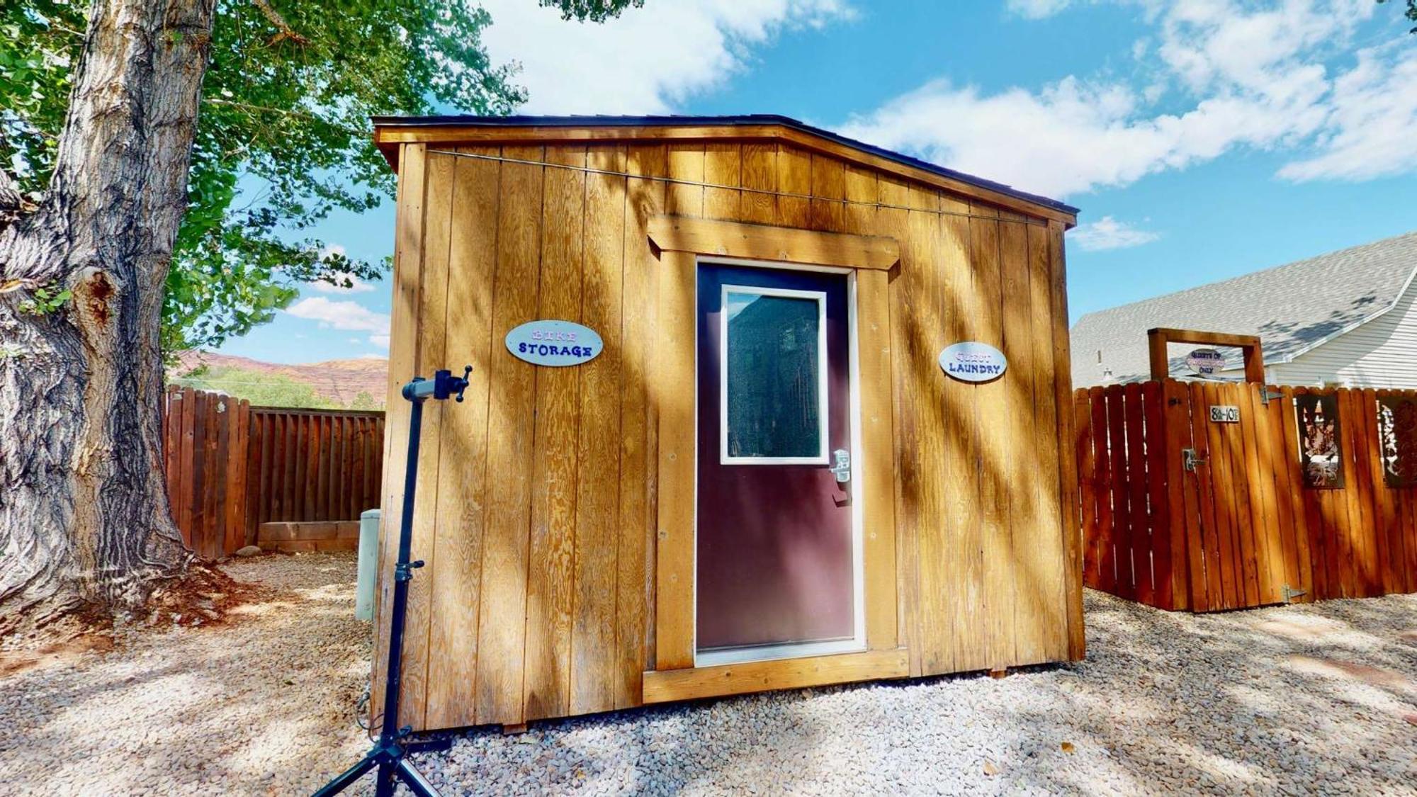 Downtown Cozy Home Base - Purple Sage 2 Moab Bagian luar foto