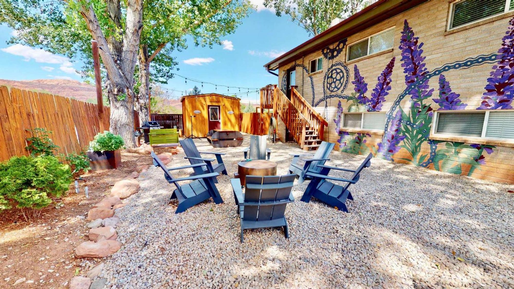 Downtown Cozy Home Base - Purple Sage 2 Moab Bagian luar foto